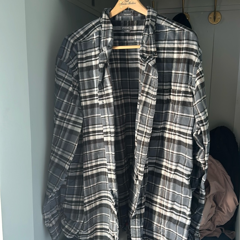 Eddie Bauer relaxed fit button down